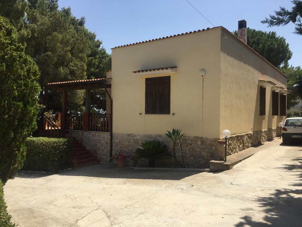 Villa Casa Caronia à Valderice Extérieur photo